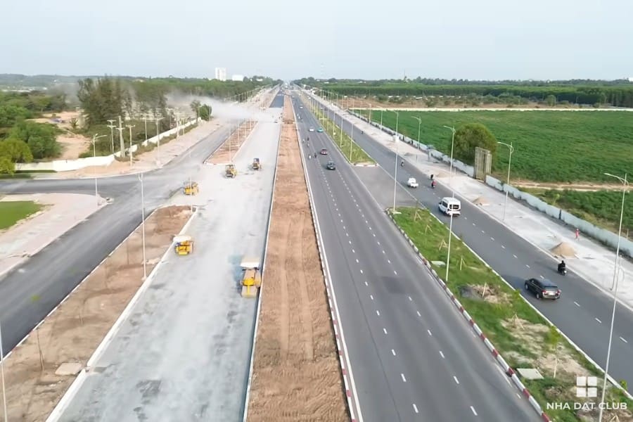 Đường ĐT 25B sắp về đích